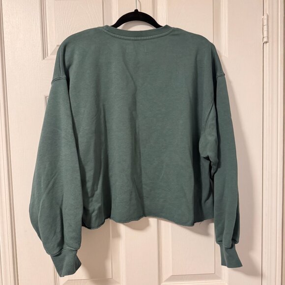 Aritzia Tna Boyfriend Light Crew - Picture 2 of 3